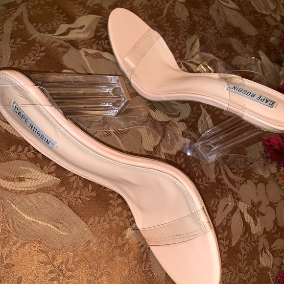 Clear heels - Picture 1 of 3